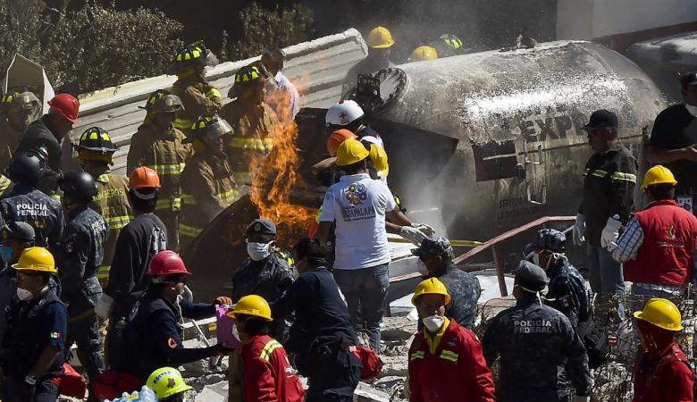 40 قتيلا على الأقل في انهيارات أرضية بالمكسيك