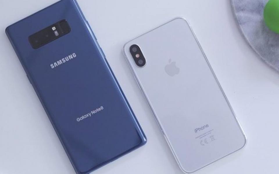 كيف ينبغي المقارنة بين IPhone X و Note 8 - موقع رام الله الإخباري كيف ينبغي المقارنة بين IPhone X و Note 8 - موقع رام الله الإخباري