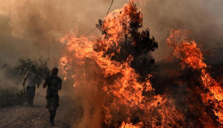 اليونان تستغيث بأوروبا عشرات القتلى ومئة جريح في حرائق مستعرة
