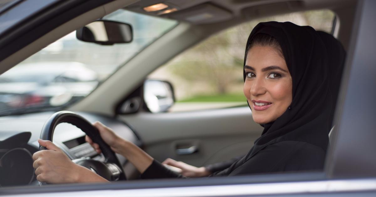 كبار علماء السعودية عن قيادة المرأة للسيارة نحن مع ولاة الأمر لكل ما يرونه في مصلحة البلاد رام الله