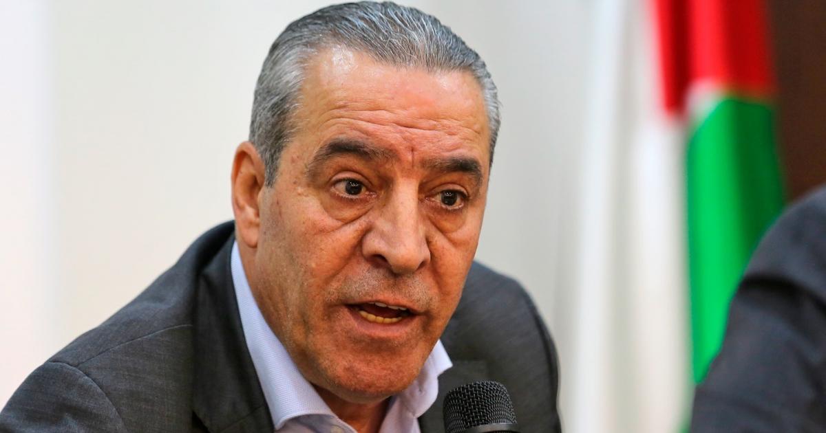 حسين الشيخ: الشعب الفلسطيني يحتاج الى الحماية وليس إلى الوصاية من أحد