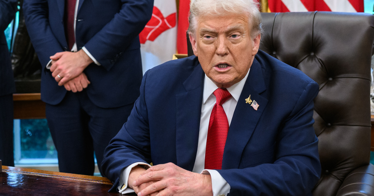 ترمب:   سنضرب إيران اليوم