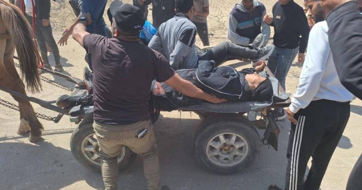 شهيدان و7 مصابون بنيران جيش الاحتلال في وسط وجنوب قطاع غزة