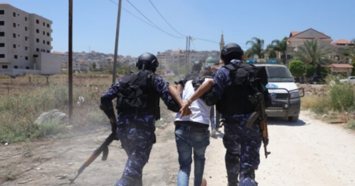 مطلوب منذ 9 سنوات بقضايا تجارة المخدرات بقبضة الشرطة في طولكرم