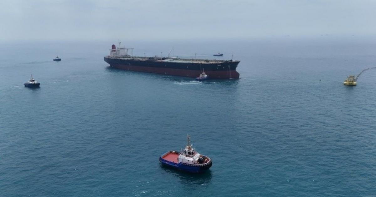 انهيار حركة الملاحة في مضيق هرمز.. عبور 5 سفن فقط خلال 24 ساعة