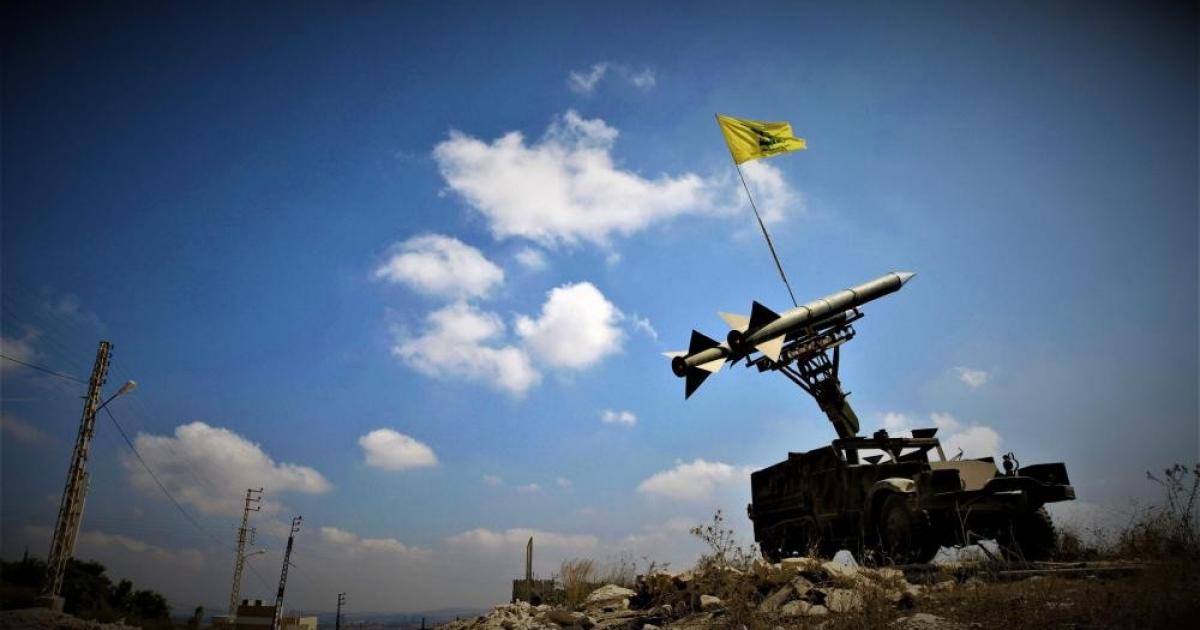 حزب الله يعلن استهداف دبابة وجرافة جنوب لبنان بمسيرتين انقضاضيتين