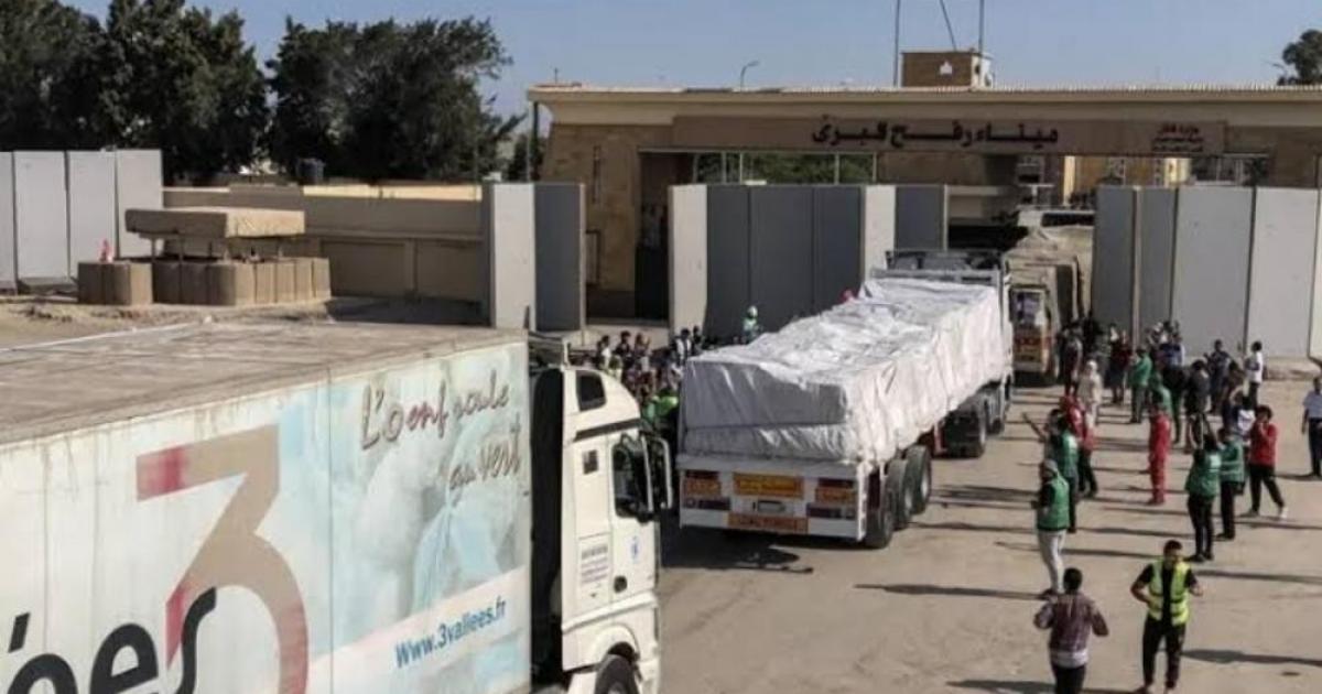 "فايننشال تايمز": حرب إيران تُقلّص المساعدات وتفاقم معاناة غزة