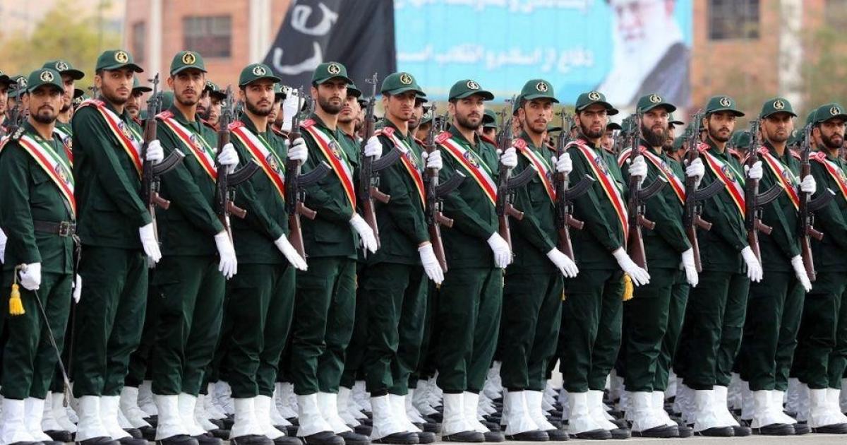 الثوري الإيراني: أي حماقة جديدة ستشعل حرباً تتخطى حدود المنطقة