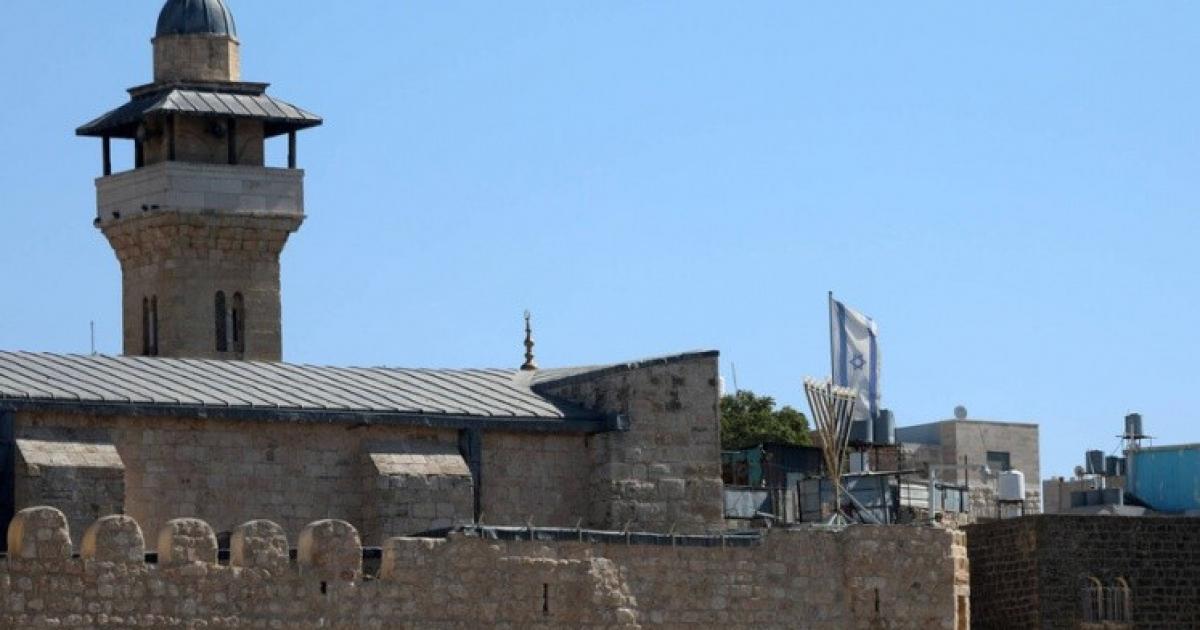 محكمة الاحتلال ترفض الاستئناف ضد قرار الاستيلاء على سقف الباحة الداخلية للحرم الإبراهيمي