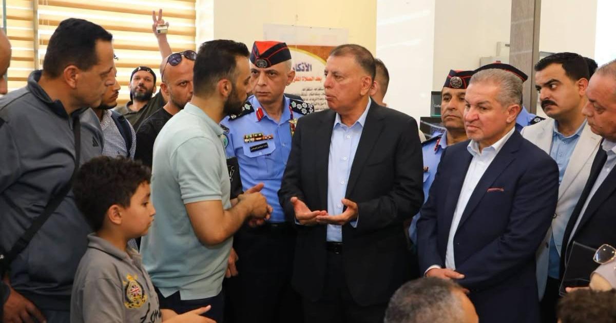 وزير الداخلية الأردني: سنقوم بكافة الإجراءات التي تساعد وتسهل عبور الفلسطينيين عبر جسر الملك حسين