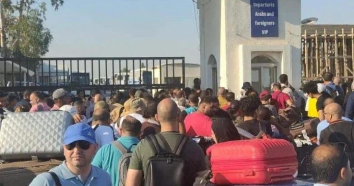 نائب أردني يطالب بتسهيل سفر الحالات الإضطرارية بدون منصة