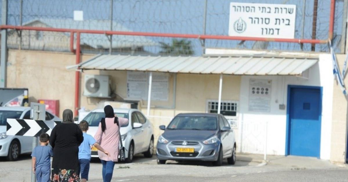 نادي الأسير يطالب بتدخل عاجل للإفراج عن ثلاث أسيرات حوامل في سجن "الدامون"