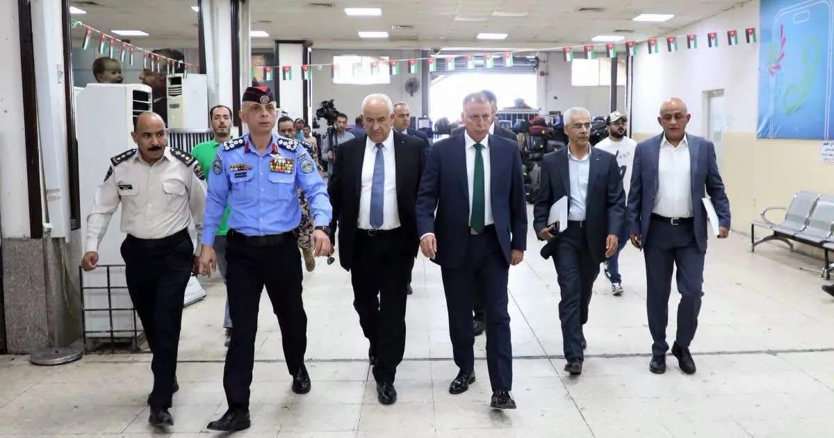 مباحثات اردنية فلسطينيا لبحث تحسين الحركة عبر جسر الملك حسين