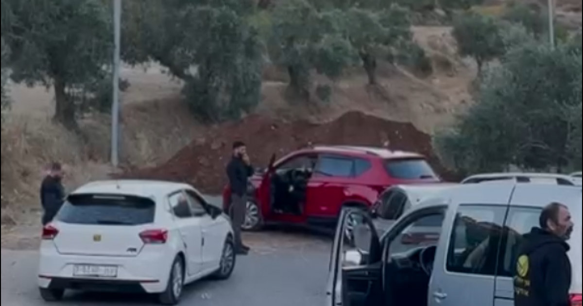 الاحتلال يغلق كافة مداخل بلدة سنجل شمال رام الله