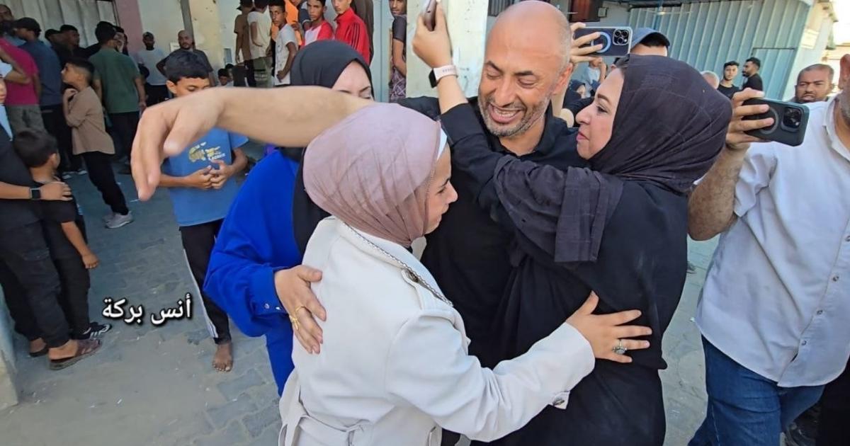الإفراج عن 16 أسيرًا من قطاع غزة