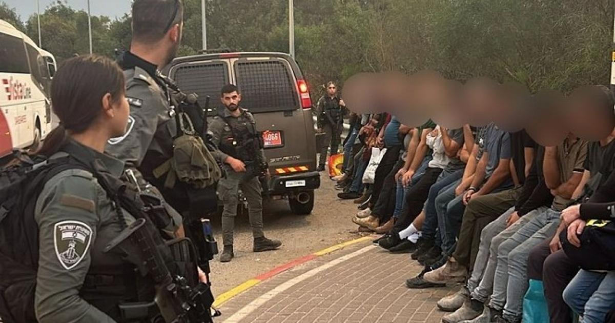 شرطة الاحتلال تعتقل 43 عاملًا فلسطينيًا من الضفة داخل ورشة بناء في الداخل المحتل