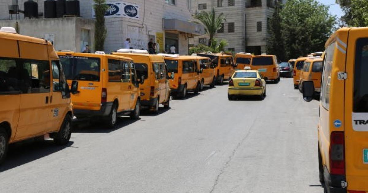اتفاق بين نقابة النقل العام وهيئة البترول على رفع كميات توريد السولار ابتداء من يوم غدٍ
