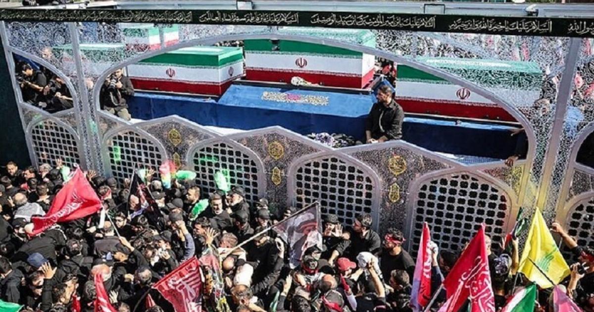 طهران.. حشود مليونية حول نعش خامنئي في اليوم الرابع لتشييعه