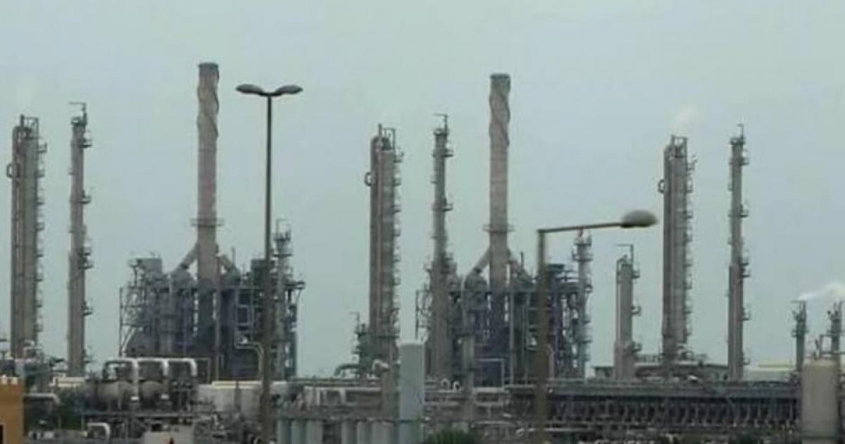 الكويت: إصابات وخسائر مادية في هجمات على مواقع نفطية