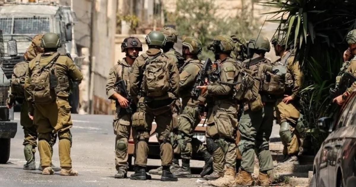 18 معتقلاً بالضفة منذ صباح اليوم
