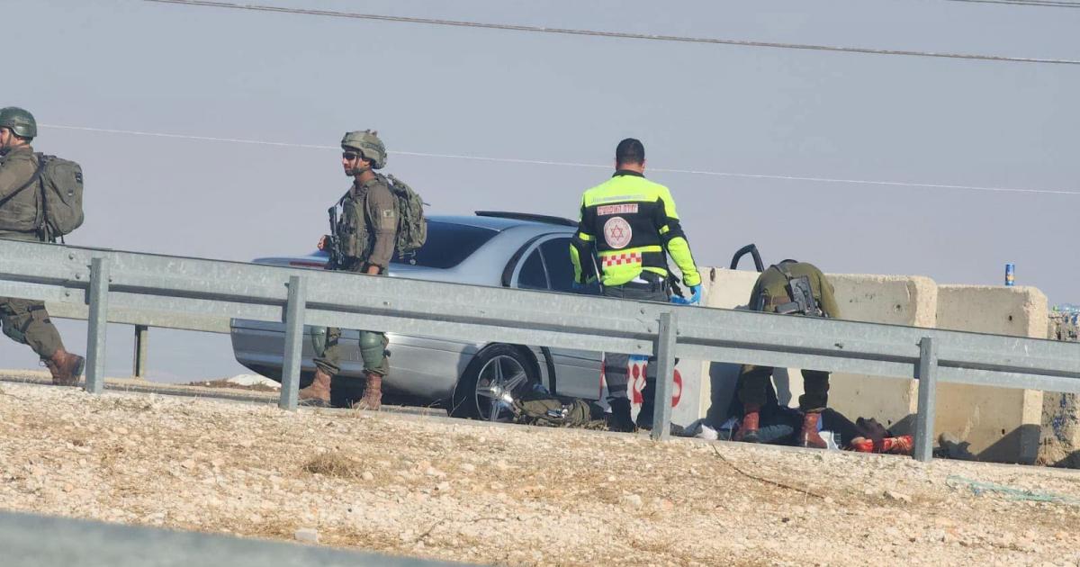 إطلاق النار على فلسطيني قرب رام الله بزعم محاولته انتزاع سلاح جندي