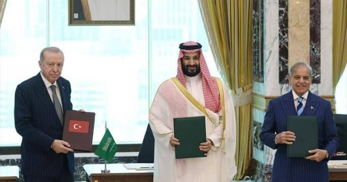 وزير إسرائيلي: نحن في مواجهة مباشرة مع تركيا وانحياز السعودية إليها تطور بالغ الخطورة