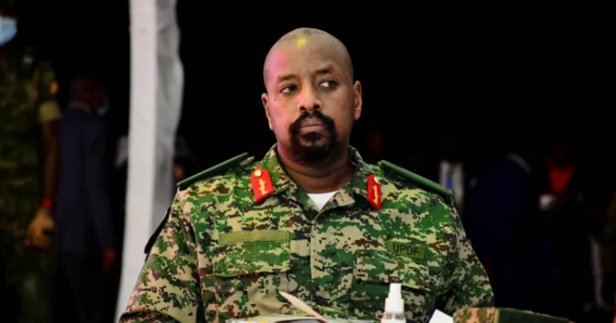 قائد الجيش الأوغندي يضع شرطا شخصيا غريبا لإرسال قواته إلى غزة