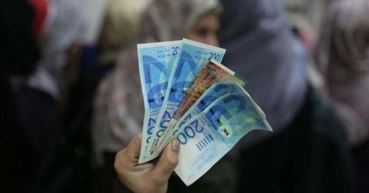 الحكومة: لا موعد محدد للرواتب ومن المتوقع أن تستمر الأزمة المالية عدة أشهر