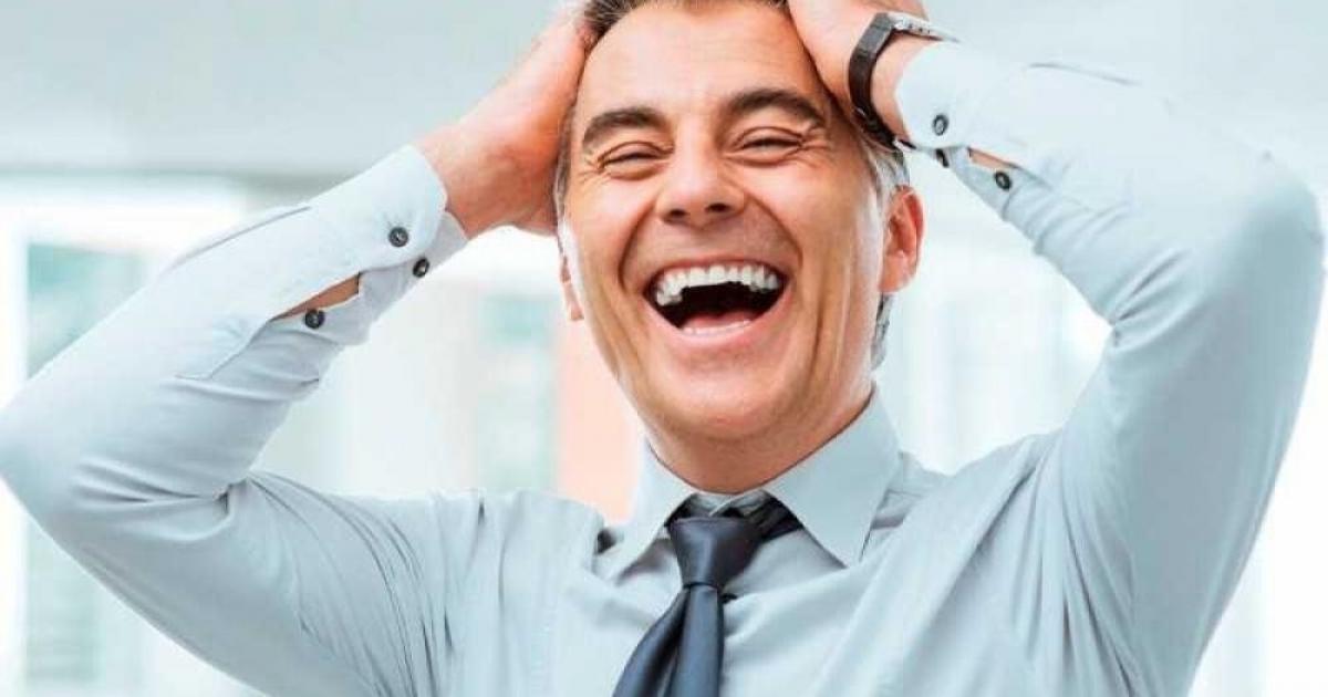 تجربة: الضحك قد يخفف حدة ضيق التنفس لدى مرضى الالتهاب الرئوي