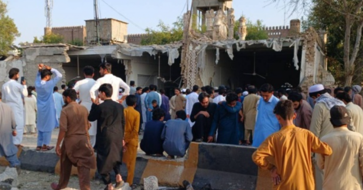 31 قتيلا بتفجير انتحاري استهدف منشأة شرطية في باكستان