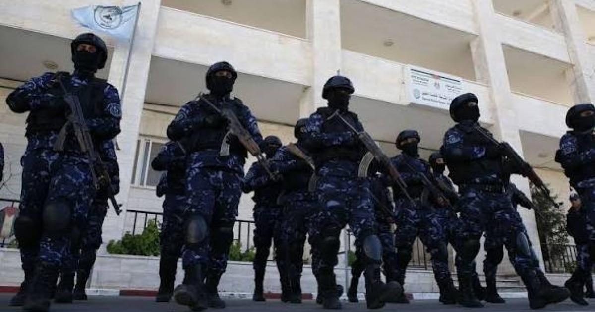 "إسرائيل" توقف برنامجاً بريطانياً لتدريب الشرطة الفلسطينية رداً على إجراءات بريطانيا