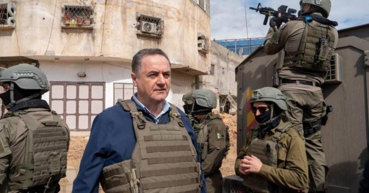 «تهديد غير ضروري قد يشعل الضفة».. قادة في جيش الاحتلال يهاجمون كاتس