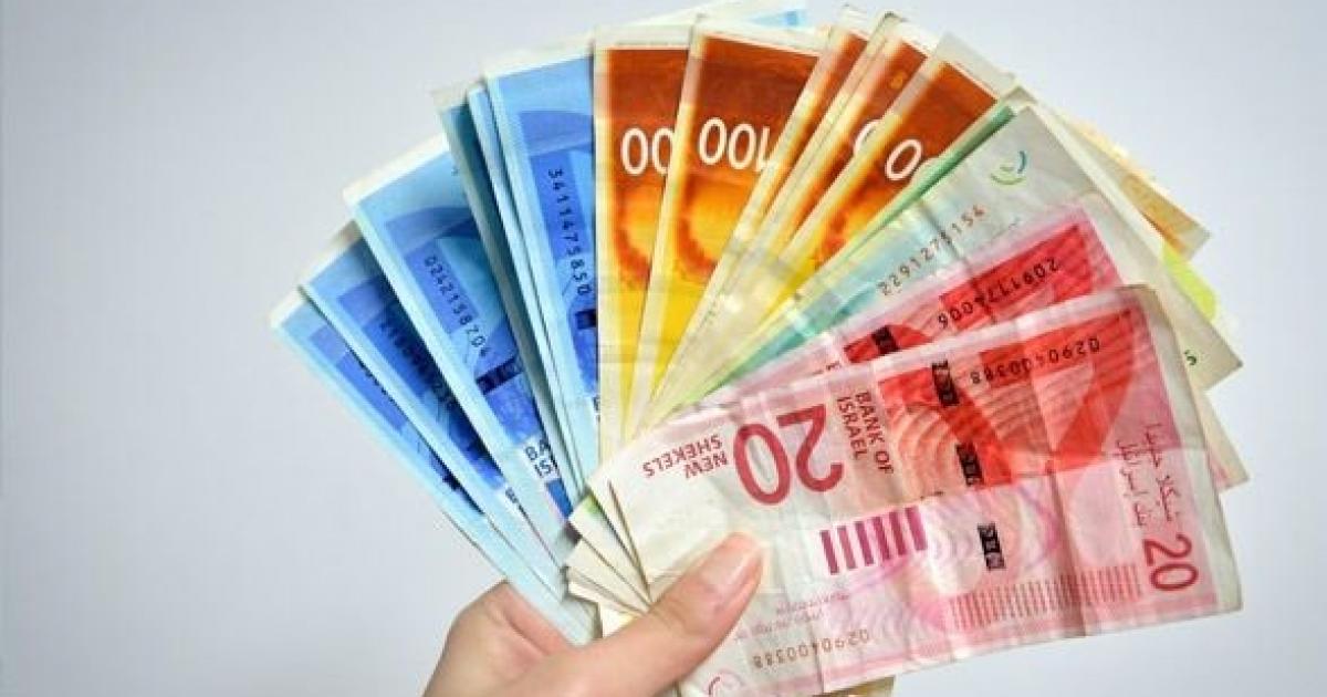 رواتب الموظفين على طاولة الحكومة الثلاثاء.. ومساعٍ لصرف 50% بحد أدنى 2000 شيكل