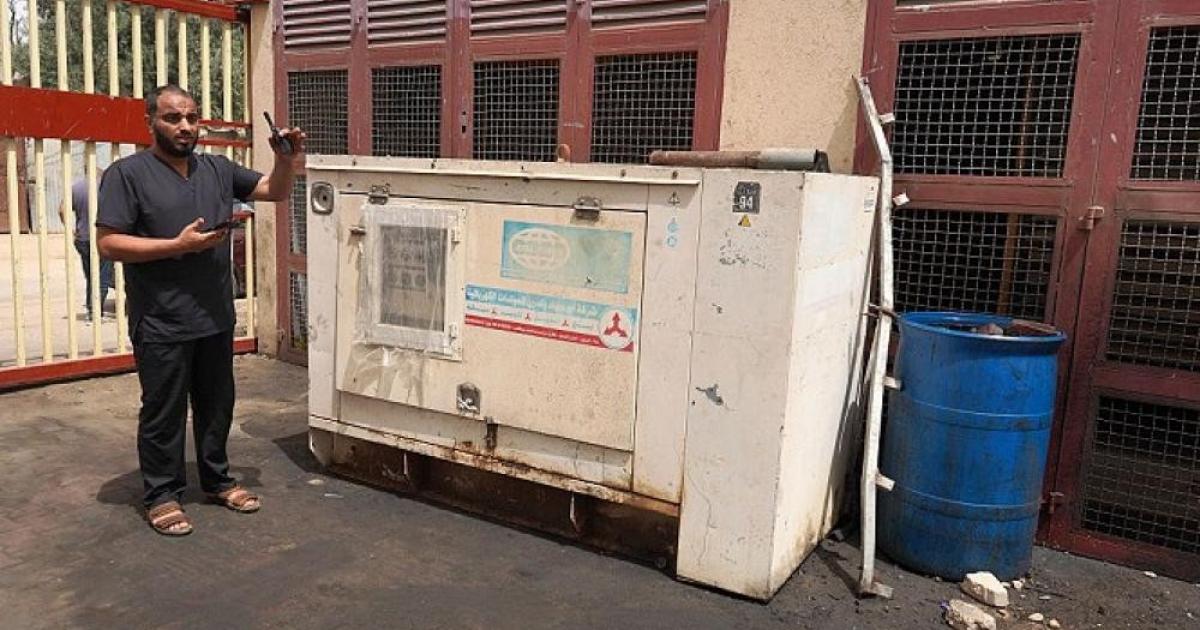 الصحة بغزة تُحذر من توقف قسري للمولدات بسبب نفاد زيوت تشغيلها