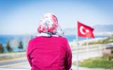 فتاة فلسطينية تنصب على مواطنين بمبلغ 2 مليون دولار وتهرب الى تركيا