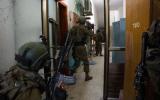الجيش الاسرائيلي في مستشفى الشفاء