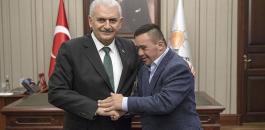 رئيس الوزراء التركي يستقبل الشاب الفلسطيني "الطويل" المصاب بمتلازمة داون