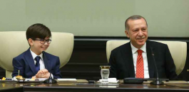 اردوغان يتنحى من منصبه لصالح طفل 