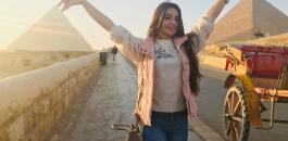 السلطات المصرية تطرد راقصة مصرية