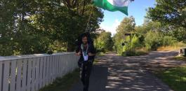 ناشط سويدي يواصل رحلته من السويد إلى فلسطين مشياً على الأقدام