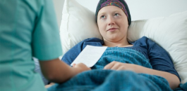 دراسة: العلاج الكيميائي قد يتسبب بعودة مهاجمة السرطان للجسم بشراسة أكبر