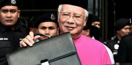 العثور على 72 حقيبة محشوة بالأموال والمجوهرات في منزل رئيس وزراء ماليزيا
