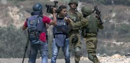 اسرائيل تحاكم صحفيين فلسطينيين 