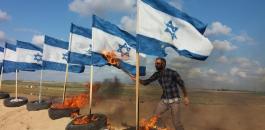 مئات الشبان يتوافدون إلى خيام العودة استعداداً لانطلاق جمعة حرق العلم الاسرائيلي