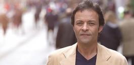تركيا تعتقل الفنان المصري هشام عبد الله 