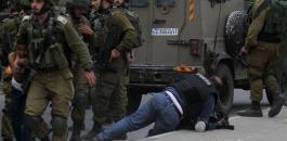 جنود الاحتلال يتلقون أوامر بالاعتداء بالضرب على الصحفيين 