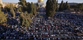 50 ألف مصل يؤدون صلاة الجمعة في المسجد الأقصى المبارك
