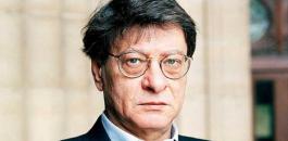 154-000122-mahmoud-darwish-reading-books-poetry_700x400