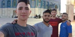 الاحنلال يعتقل 4 مواطنين من مخيم قلنديا بعد صلاتهم في الأقصى