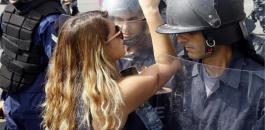 اللبنانيون والحضور النسائي في التظاهرات بلبنان 